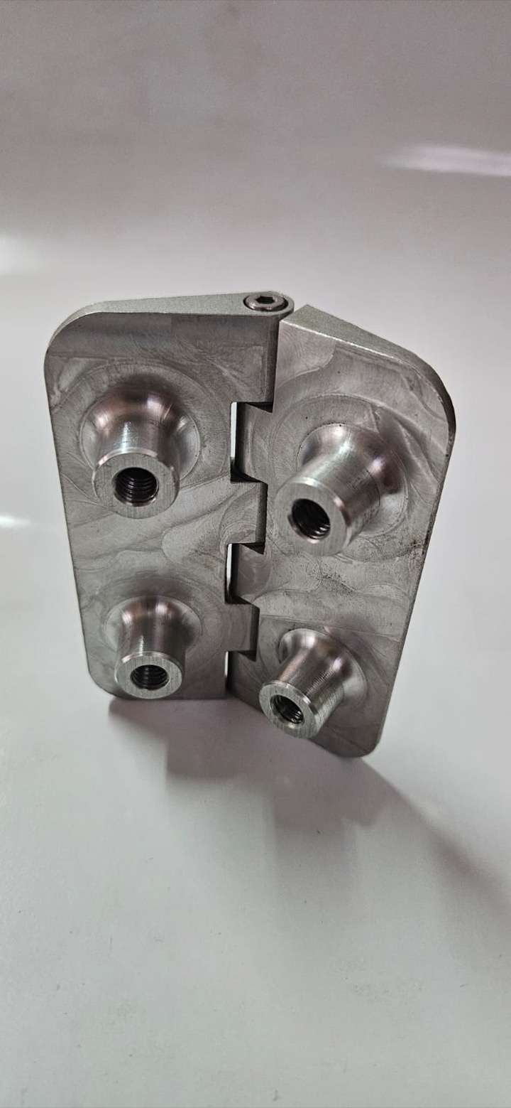 Secondary hinge component